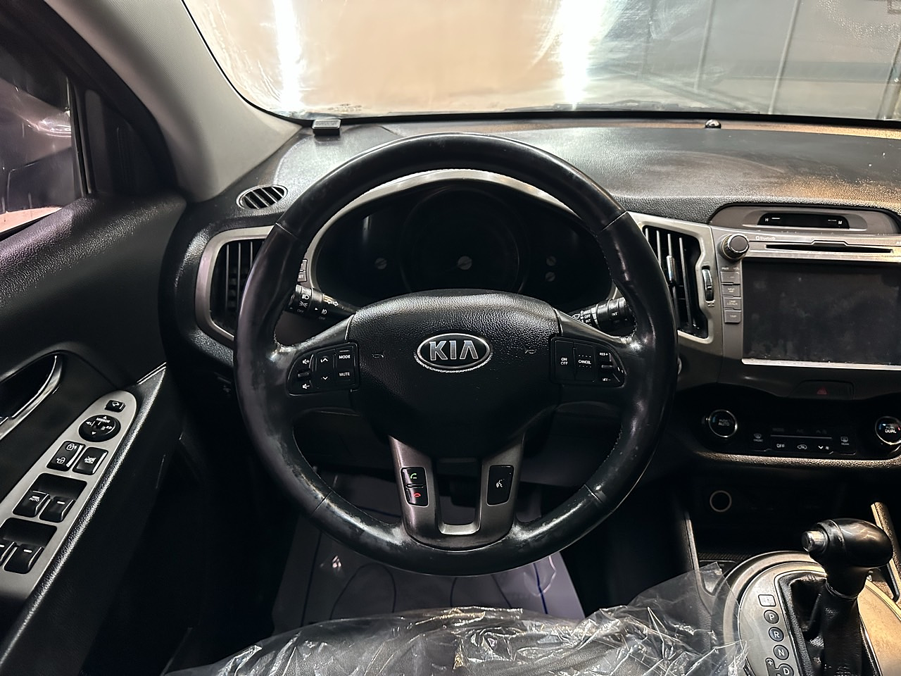 KIA SPORTAGE 2014/CAMARA  / 2WD /AUTOMATICO / DIESEL 27