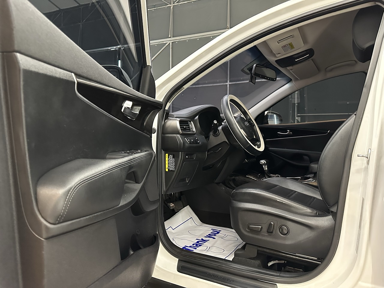 KIA SORENTO 2019 / 4WD / PANTALLA /7PASAJEROS / DIESEL 16