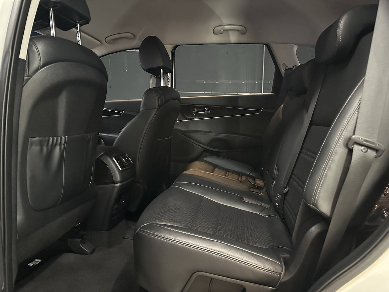 KIA SORENTO 2019 / 4WD / PANTALLA /7PASAJEROS / DIESEL 19