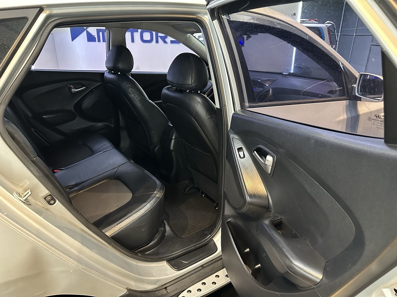 HYUNDAI TUCSON IX 2010 / DIESEL 2.0 / 2WD 21