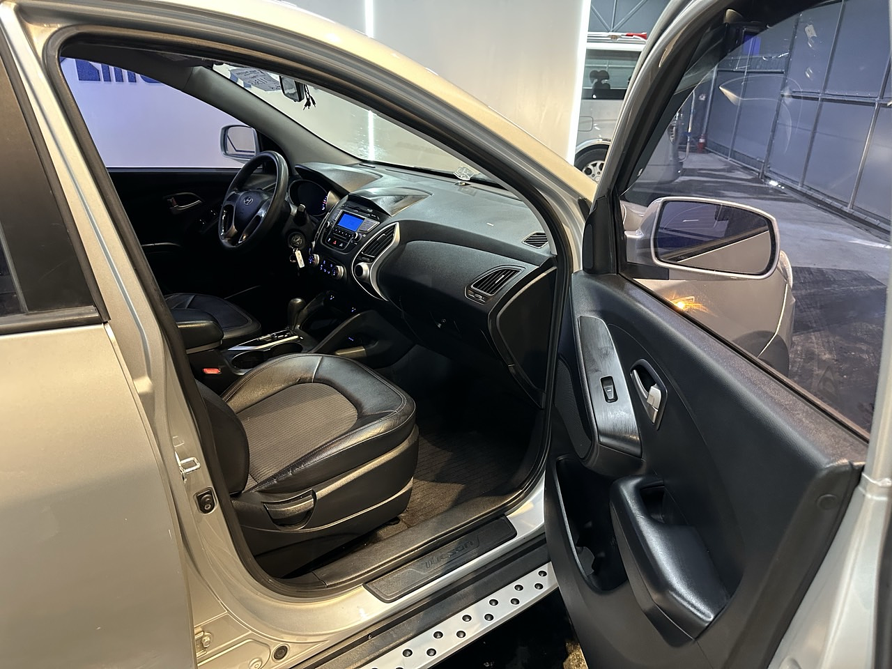 HYUNDAI TUCSON IX 2010 / DIESEL 2.0 / 2WD 11