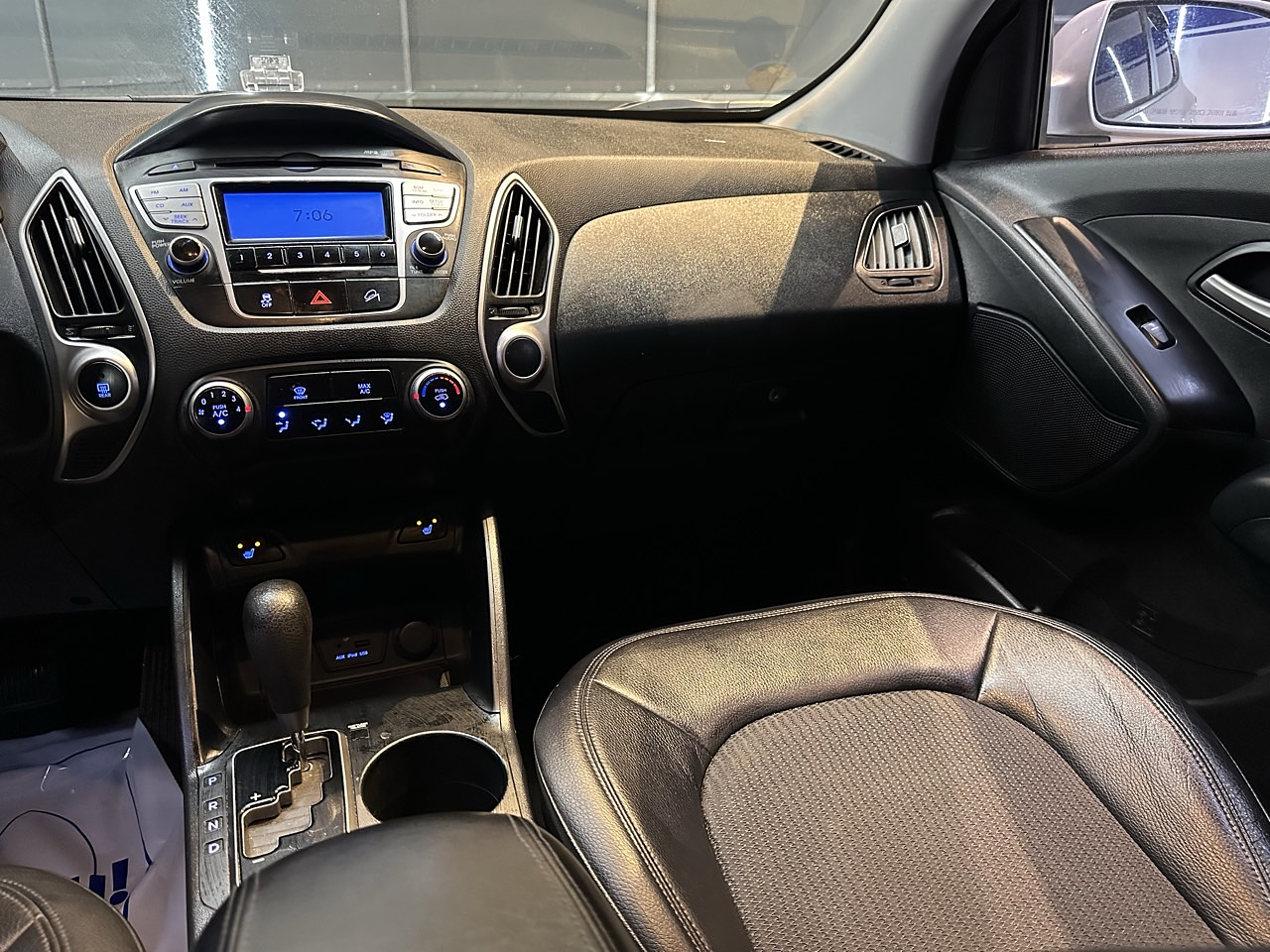 HYUNDAI TUCSON IX 2010 / DIESEL 2.0 / 2WD 18