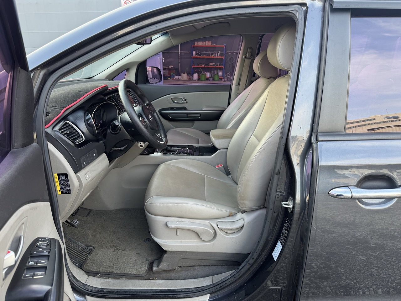 KIA ALL NEW CARNIVAL 2016 / 11PASAJEROS / DIESEL  9