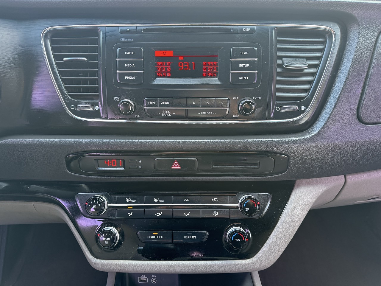 KIA ALL NEW CARNIVAL 2016 / 11PASAJEROS / DIESEL  15