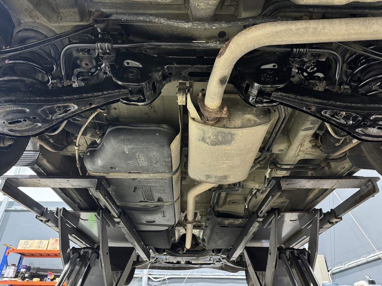 KIA ALL NEW CARNIVAL 2016 / 11PASAJEROS / DIESEL  30