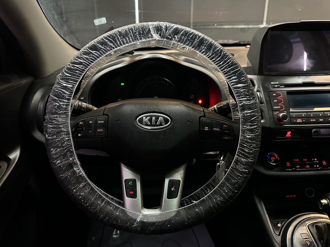 KIA SPORTAGE R 2012 / PANORAMA SUNROOF / CAMARA / DIESEL 15