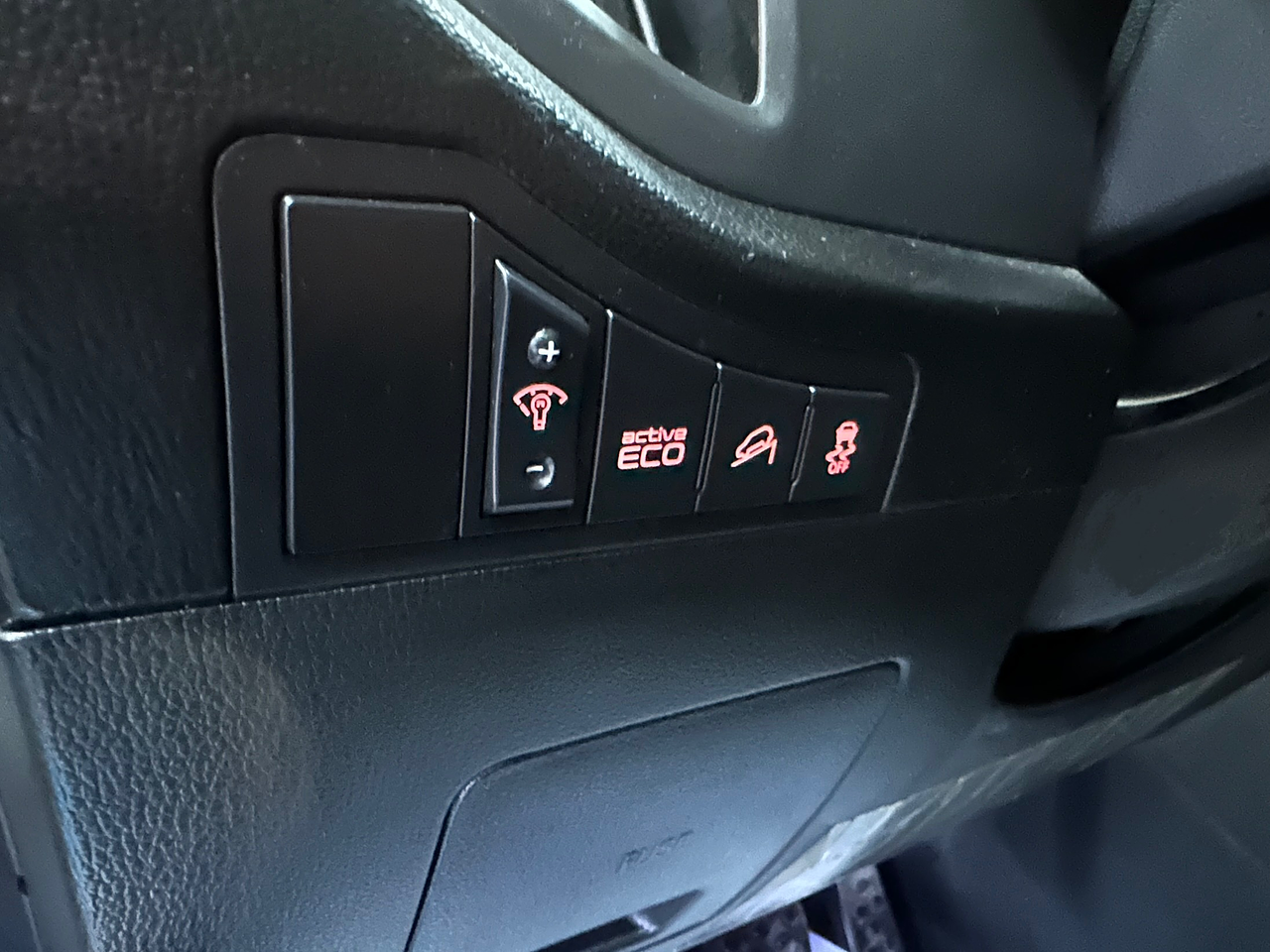 KIA SPORTAGE R 2012 / PANORAMA SUNROOF / CAMARA / DIESEL 25