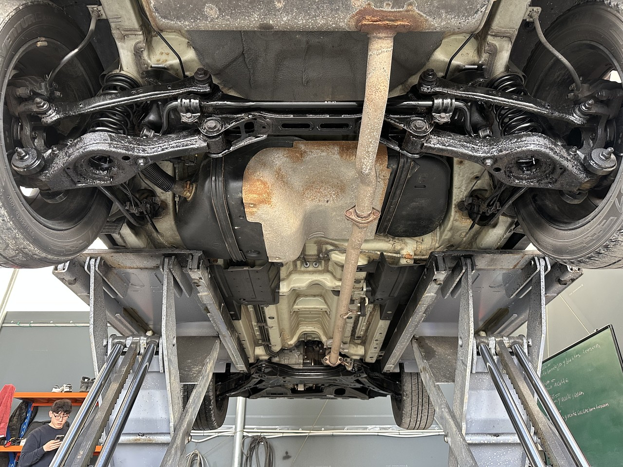 KIA SPORTAGE R 2012 / PANORAMA SUNROOF / CAMARA / DIESEL 28