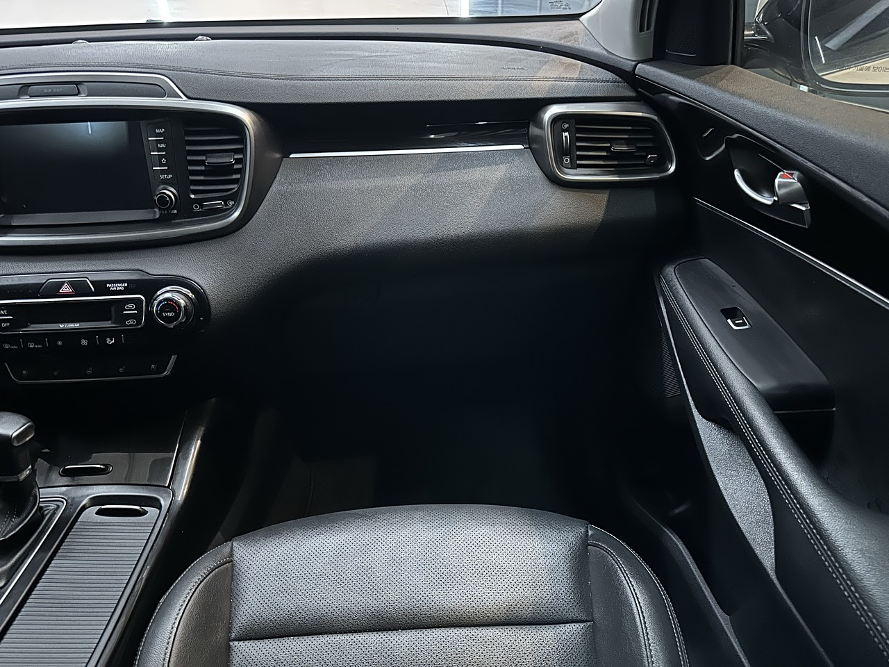 KIA SORENTO 2019 / 4WD / PANTALLA /7PASAJEROS / DIESEL 12