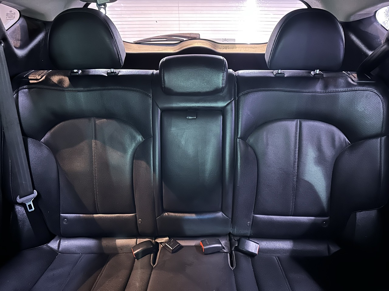 TUCSON 2014 / 4X2 / PANTALLA / AUTOMATICA / PANTALLA / DIESEL 17