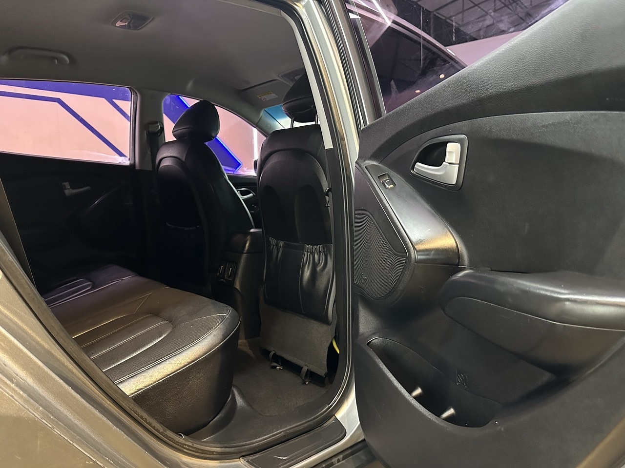 TUCSON 2014 / 4X2 / PANTALLA / AUTOMATICA / PANTALLA / DIESEL 14