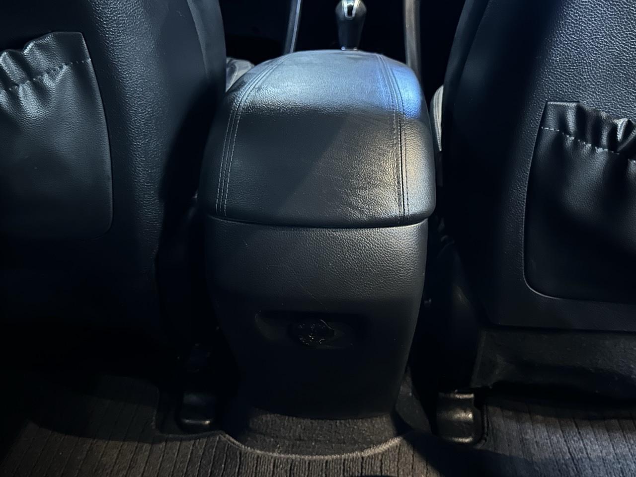 SANTAFE DM 2013 / 7PASAJEROS / 2WD / PANTALLA / DIESEL / DIESEL 21