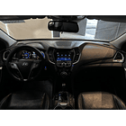SANTAFE DM 2013 / 7PASAJEROS / 2WD / PANTALLA / DIESEL / DIESEL 9