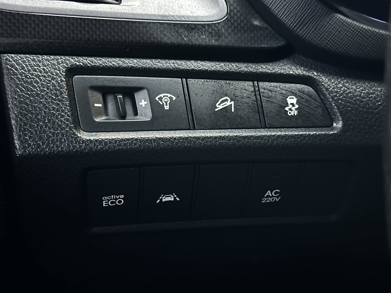 SANTAFE DM 2013 / 7PASAJEROS / 2WD / PANTALLA / DIESEL / DIESEL 14