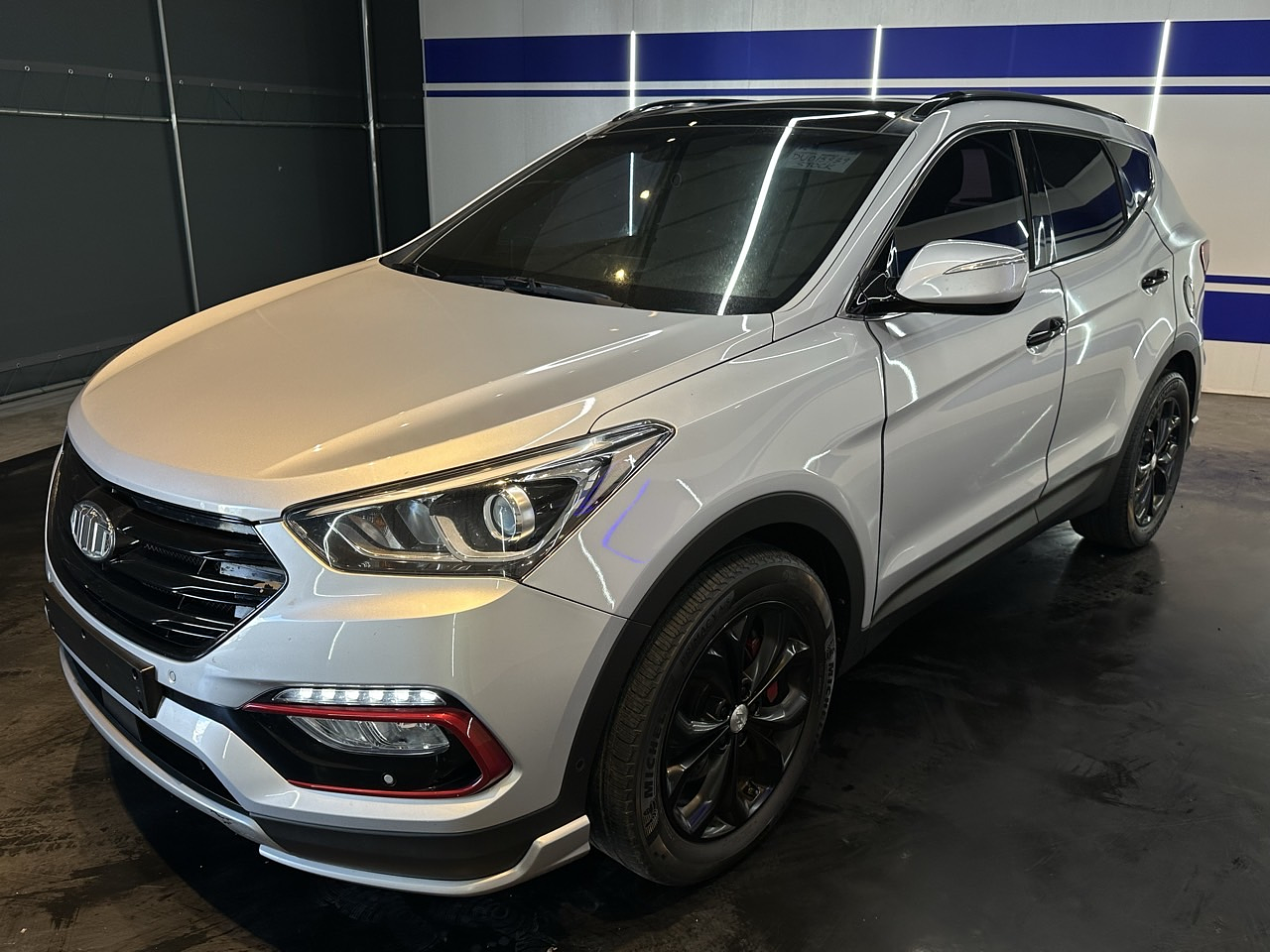SANTAFE DM 2013 / 7PASAJEROS / 2WD / PANTALLA / DIESEL / DIESEL 2
