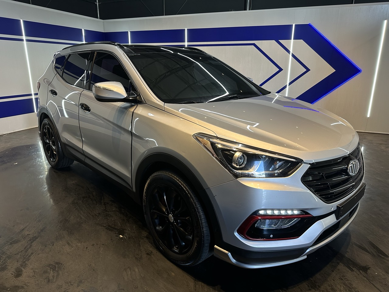 SANTAFE DM 2013 / 7PASAJEROS / 2WD / PANTALLA / DIESEL / DIESEL 1