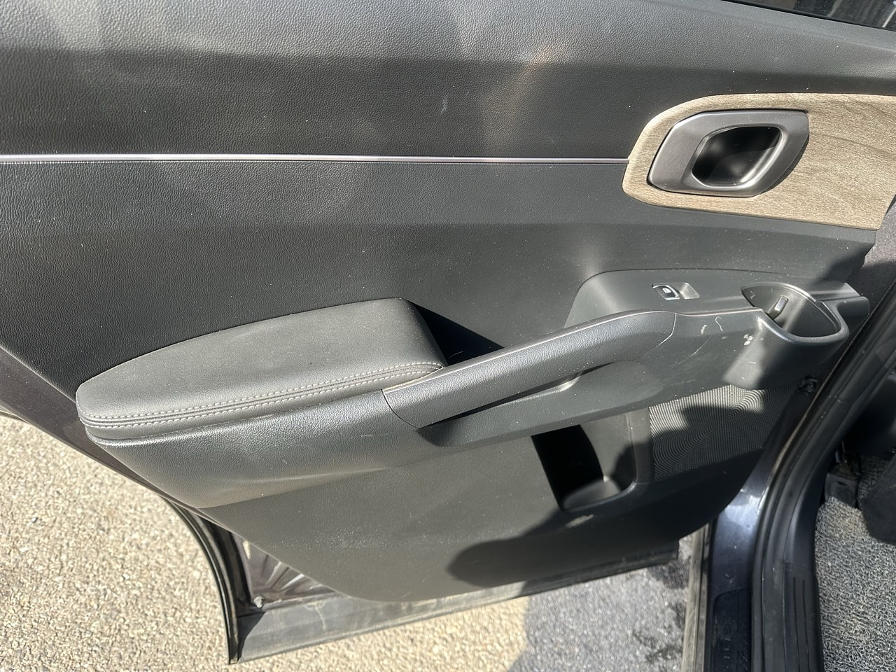 KIA SORENTO 2022 / 7PASAJEROS / CAMARA R /  DIESEL 2.2 / 2WD  24