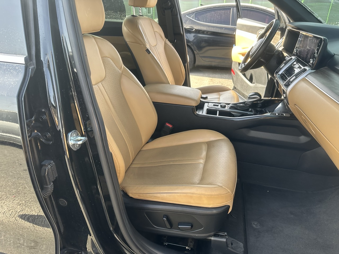 KIA SORENTO 2022 / 7PASAJEROS / PANTALLA /  DIESEL 2.2  / 2WD  19