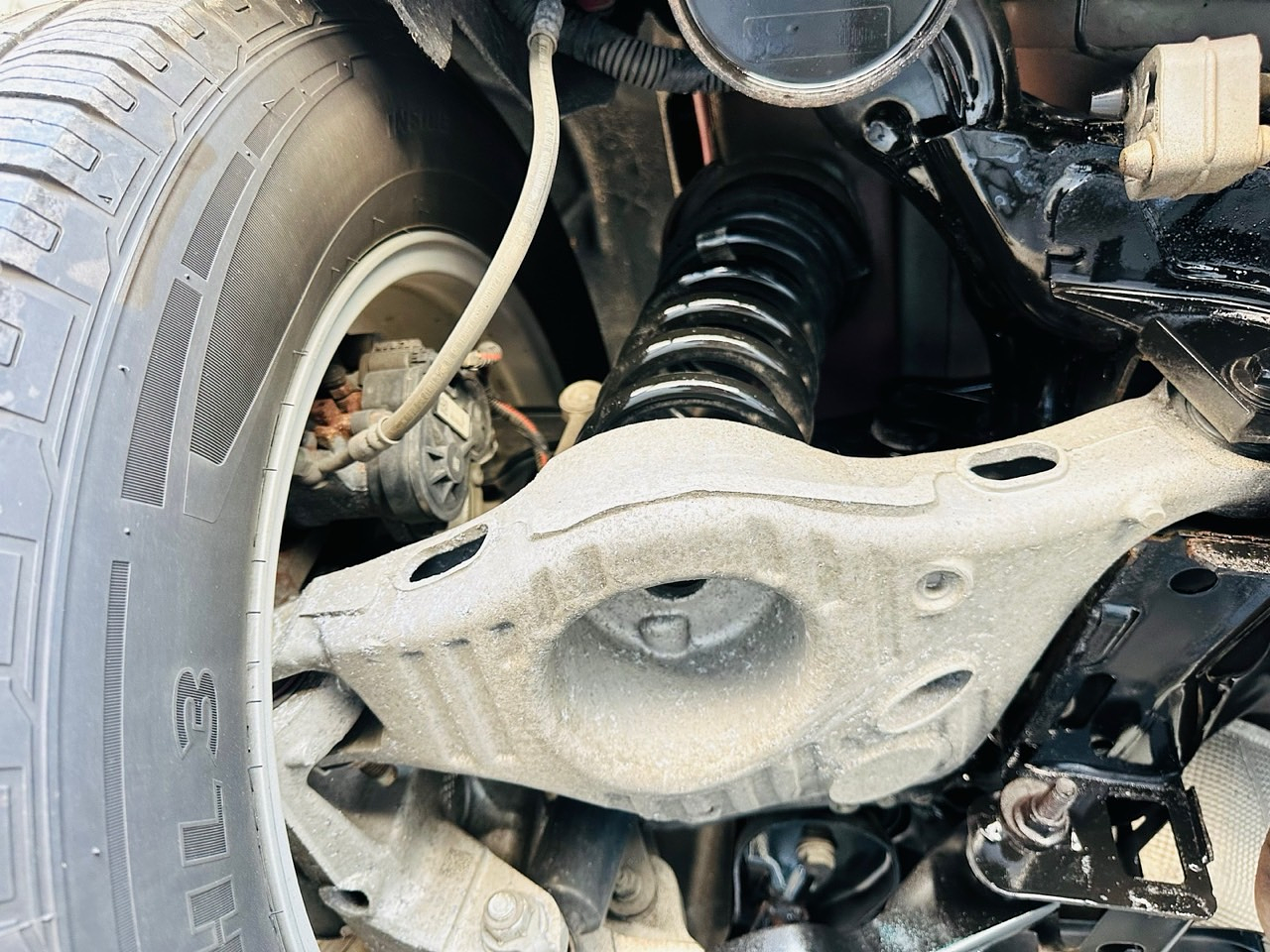 JAGUAR F-PACE 2018 / SUNROOF / 4WD / SMART KEY / FULL EQUIPO / DIESEL 34