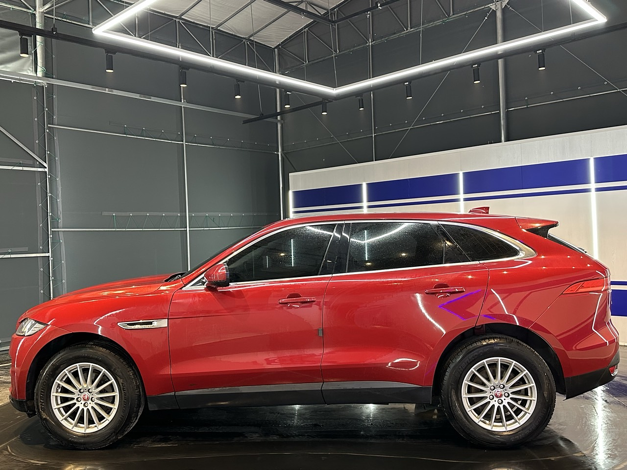 JAGUAR F-PACE 2018 / SUNROOF / 4WD / SMART KEY / FULL EQUIPO / DIESEL 5