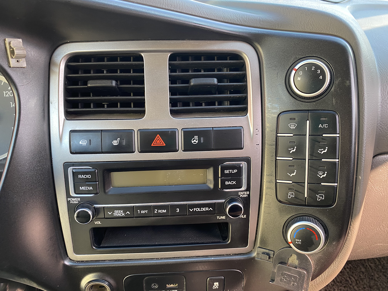 HYUNDAI PORTER 2018 / DOBLE CAB / MECÁNICA / DIESEL 26