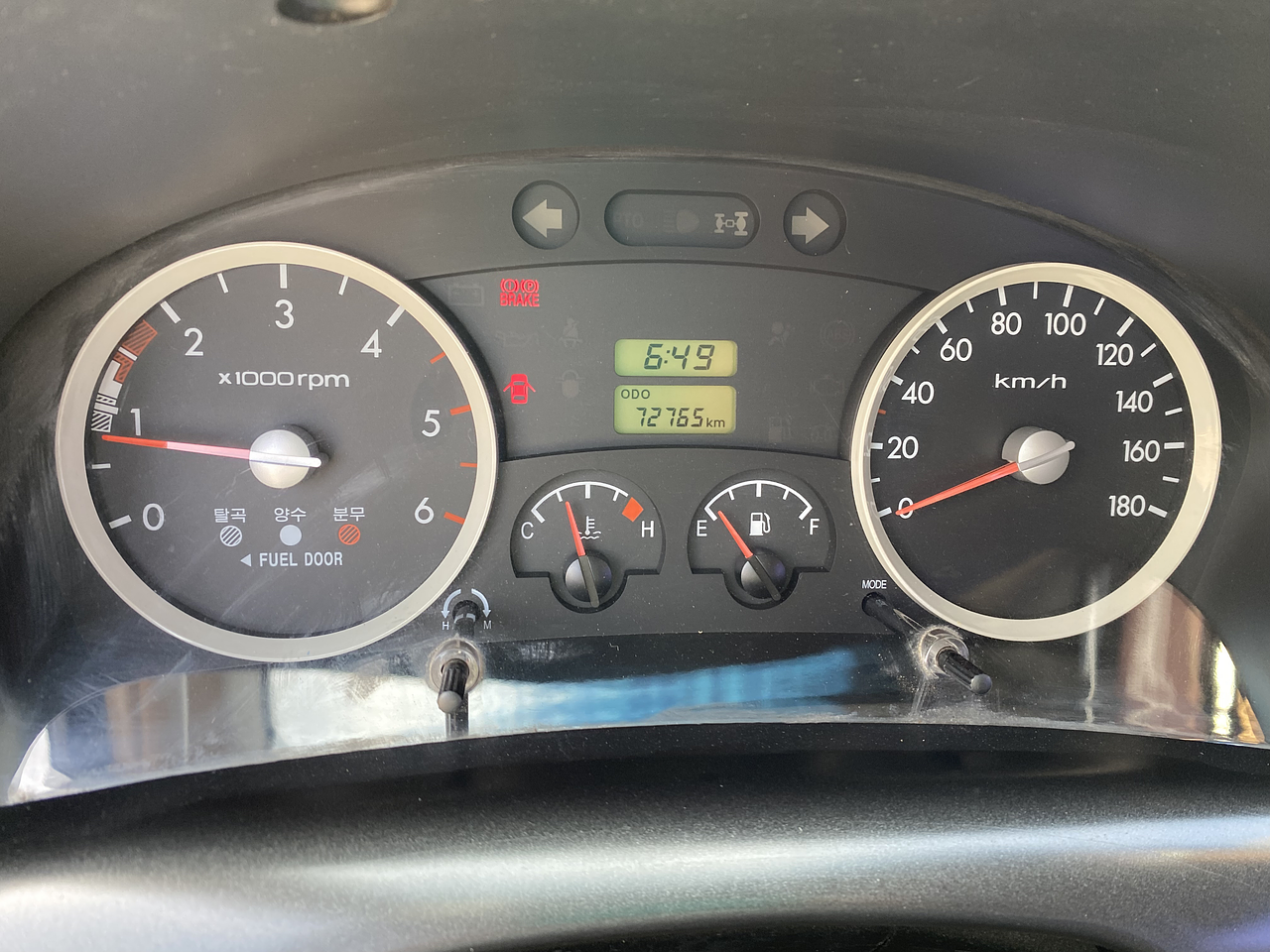 PORTER 2014 CAB Y MEDIA / MECANICA 4WD  / DIESEL 16