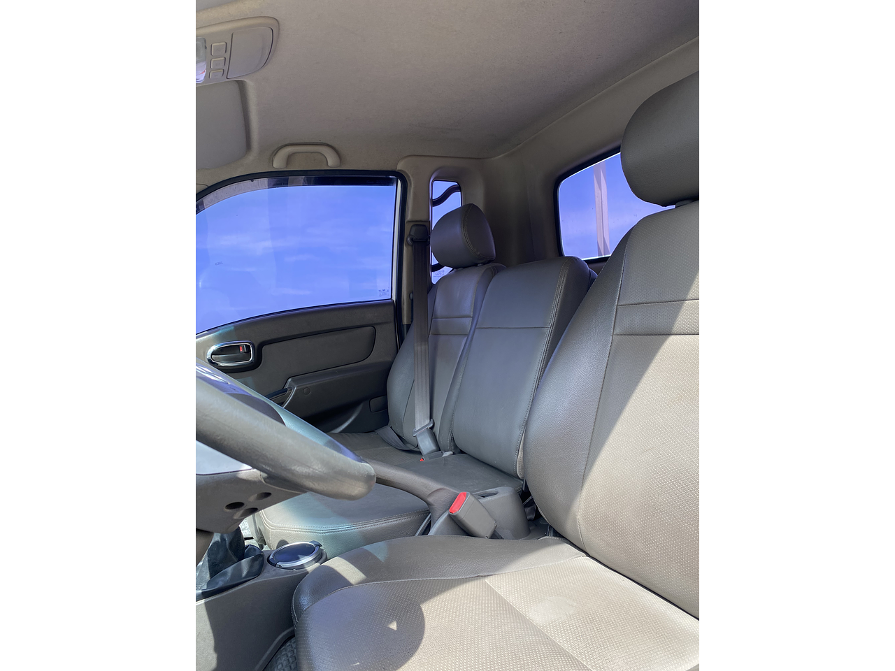 PORTER 2014 CAB Y MEDIA / MECANICA 4WD  / DIESEL 23