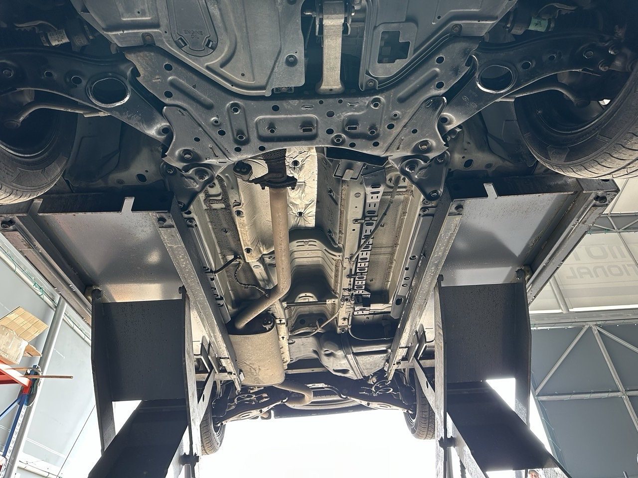 KIA ALL NEW SPORTAGE 2017 / TUNNING / PANTALLA / DIESEL / SMART KEY 35