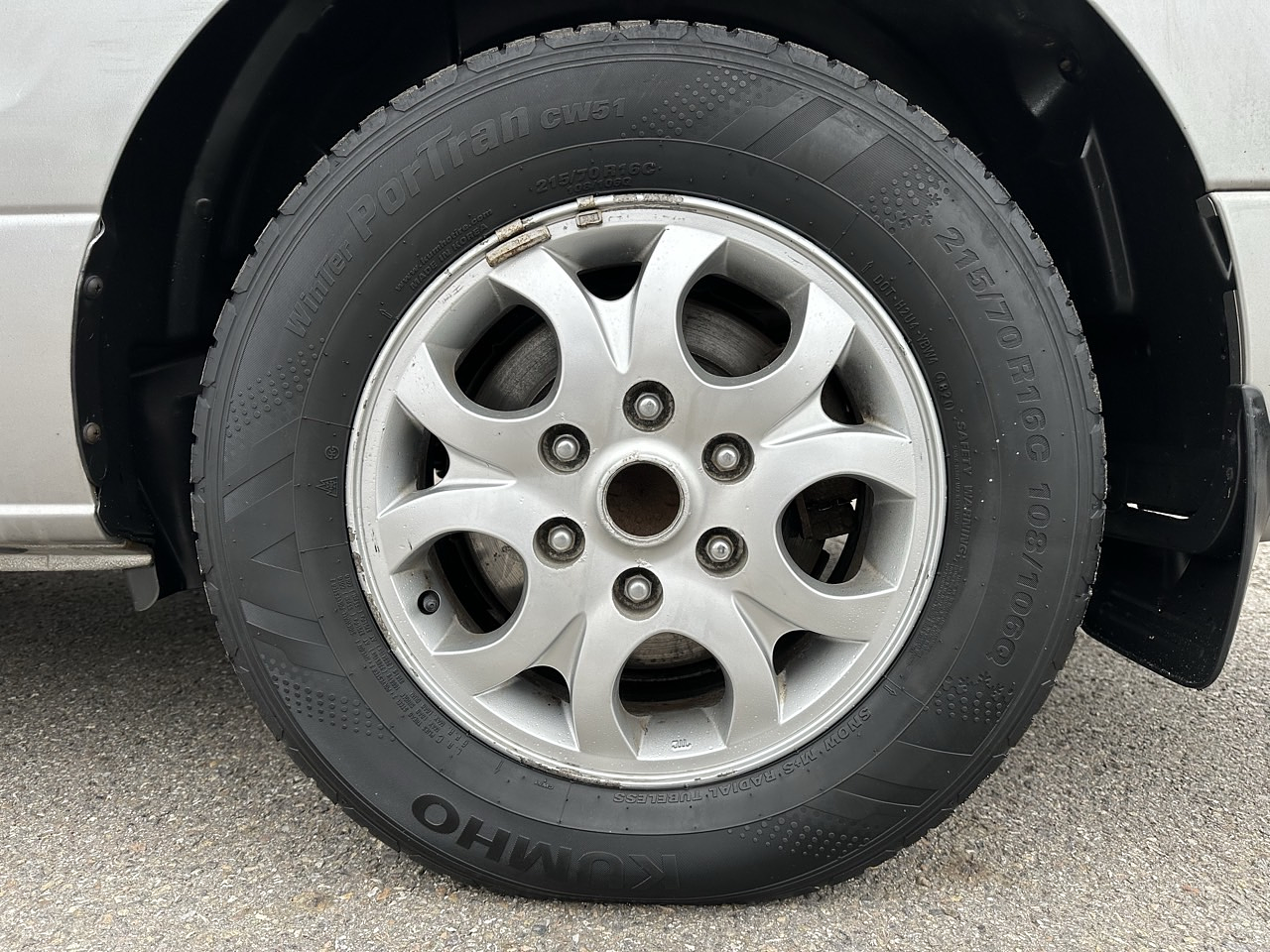 HYUNDAI STAREX 2013 / DIESEL 2.5 / 2WD / 12PASAJEROS 35