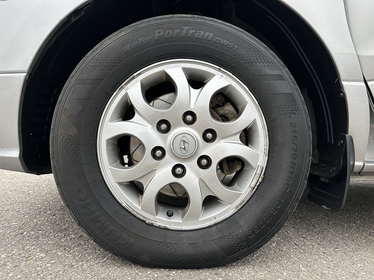 HYUNDAI STAREX 2013 / DIESEL 2.5 / 2WD / 12PASAJEROS 37