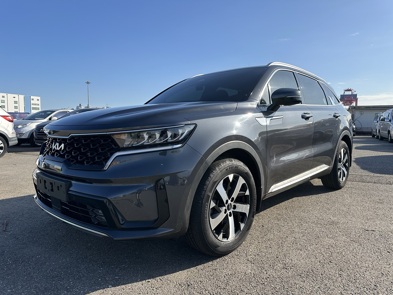 KIA SORENTO 2023 / 7PASAJEROS / CAMARA R / PANTALLA / SMART KEY 2