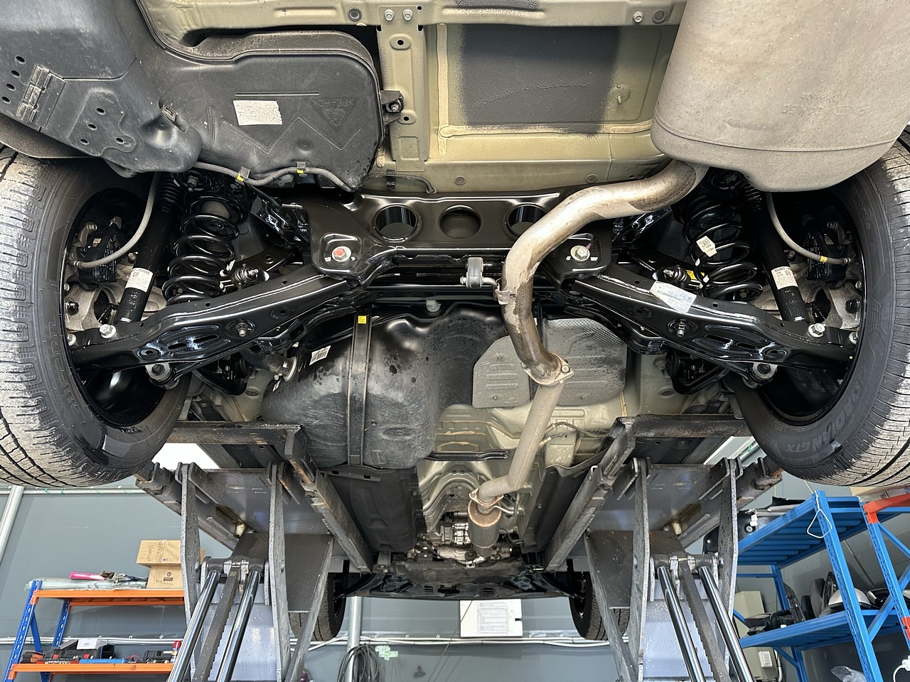 KIA SORENTO 2023 / 7PASAJEROS / CAMARA R / PANTALLA / SMART KEY 32