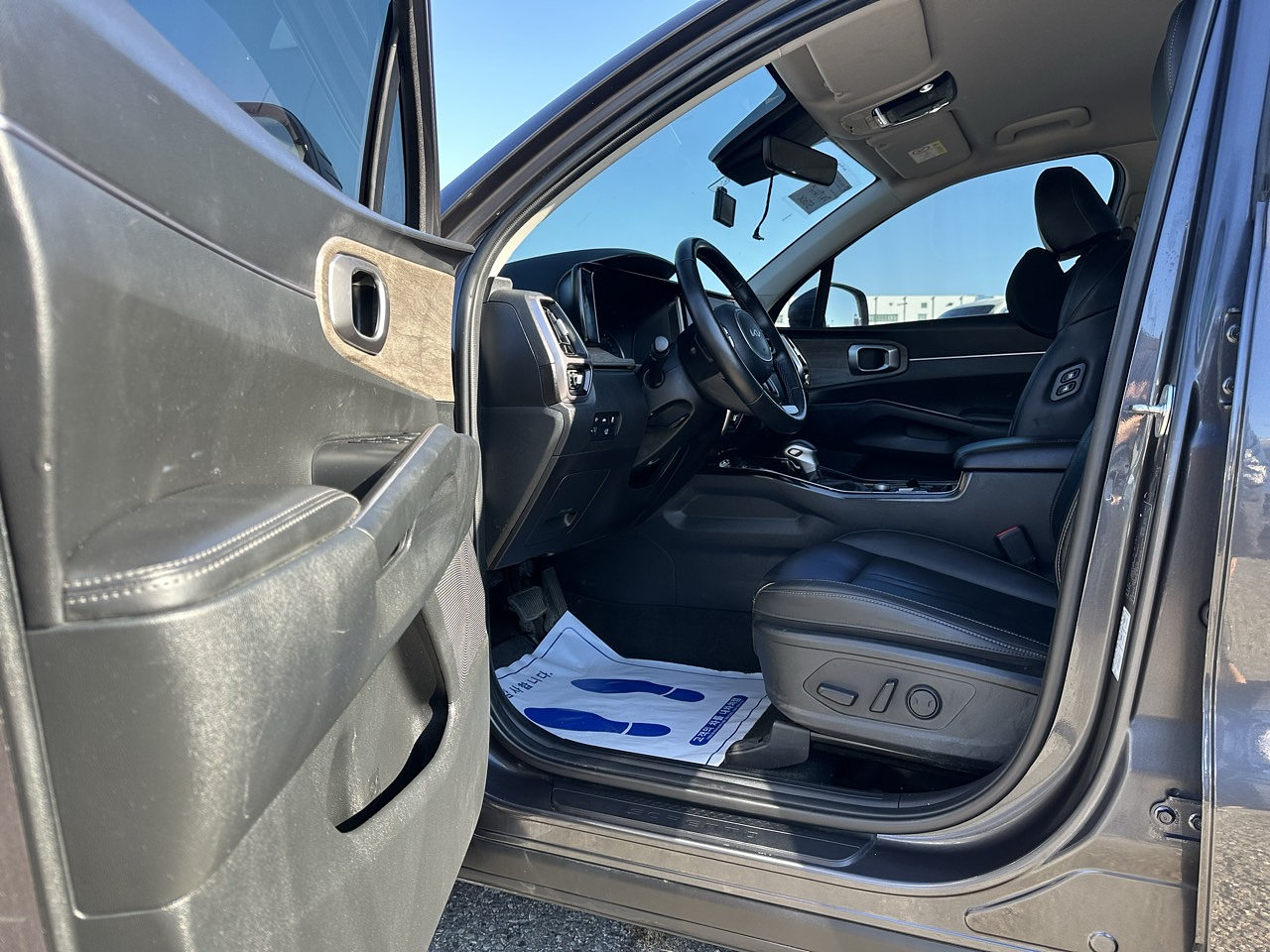 KIA SORENTO 2023 / 7PASAJEROS / CAMARA R / PANTALLA / SMART KEY 11