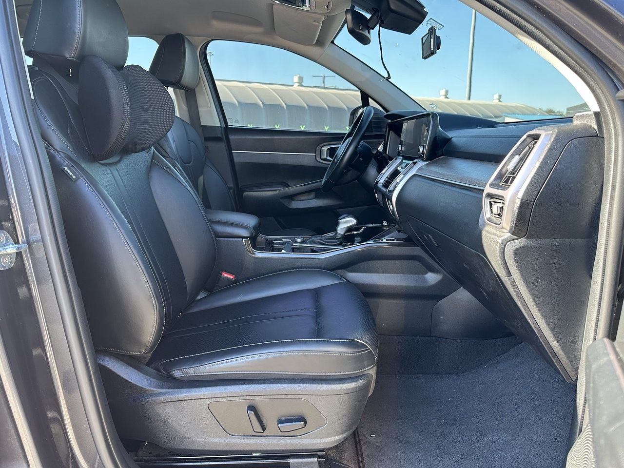 KIA SORENTO 2023 / 7PASAJEROS / CAMARA R / PANTALLA / SMART KEY 12