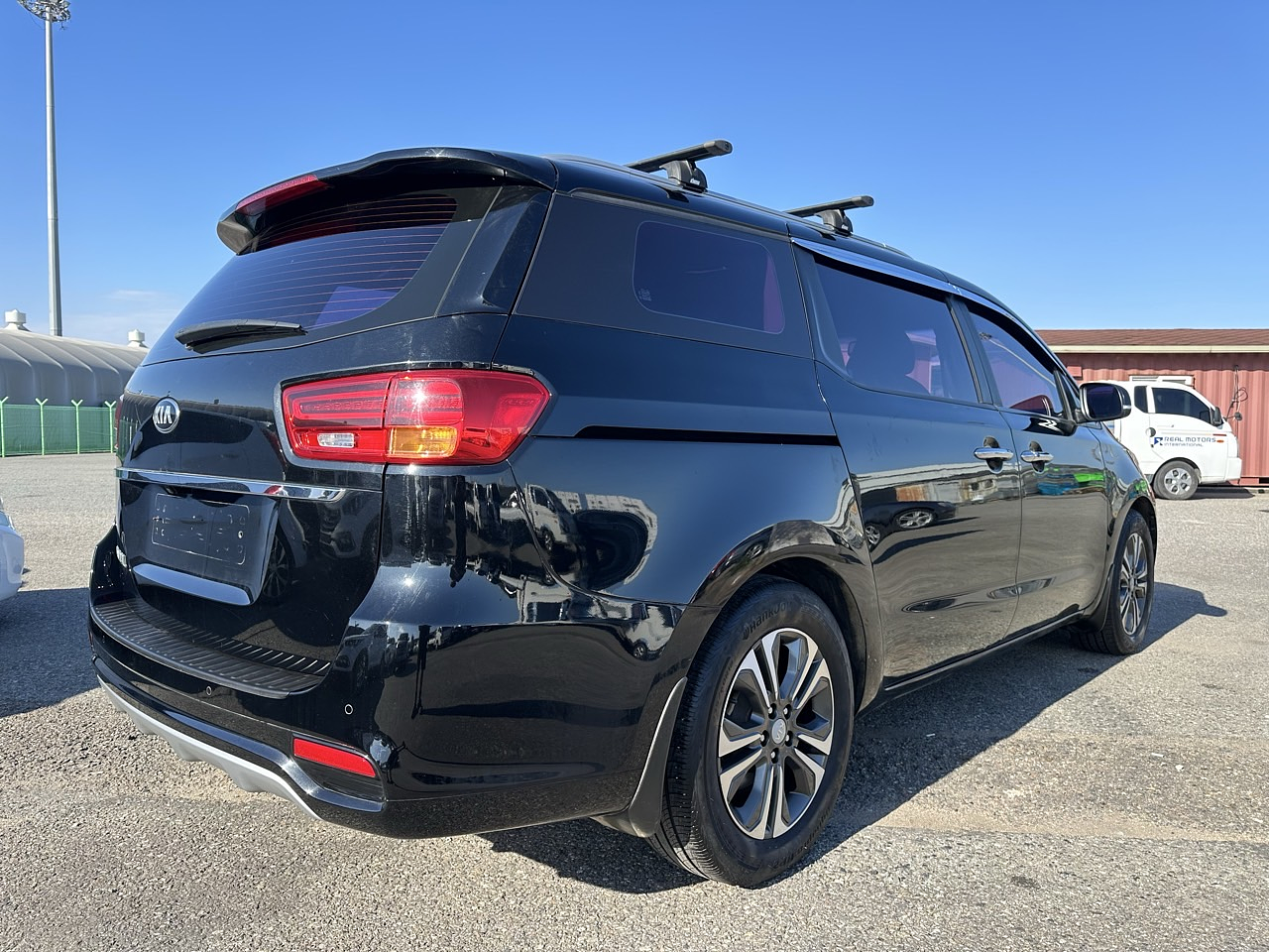 KIA ALL NEW CARNIVAL 2019 / 9PASAJEROS / DIESEL / CAMARA 6