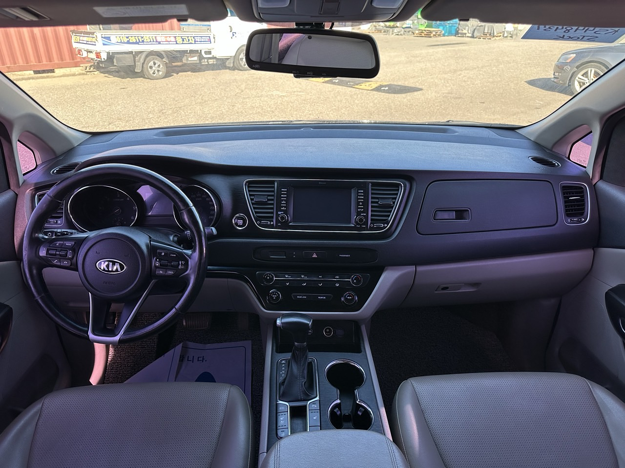 KIA ALL NEW CARNIVAL 2019 / 9PASAJEROS / DIESEL / CAMARA 22