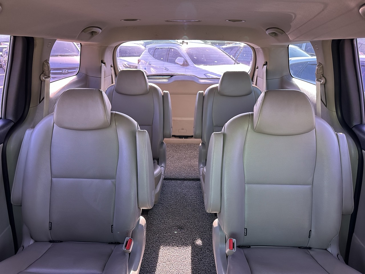 KIA ALL NEW CARNIVAL 2019 / 9PASAJEROS / DIESEL / CAMARA 26