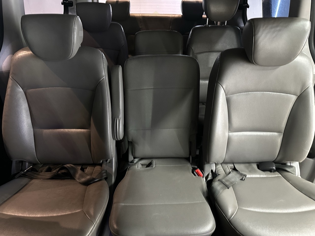 HYUNDAI STAREX 2017 / DIESEL / 2.5 CC / 12PASAJEROS 34