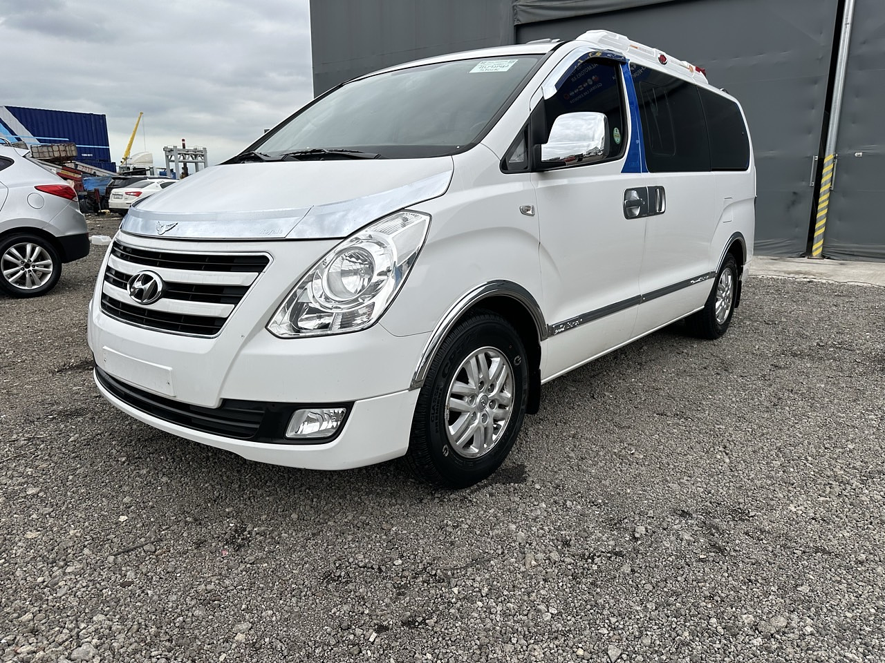HYUNDAI STAREX 2017 / DIESEL / 2.5 CC / 12PASAJEROS 15