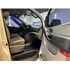 HYUNDAI STAREX 2017 / DIESEL / 2.5 CC / 12PASAJEROS 24