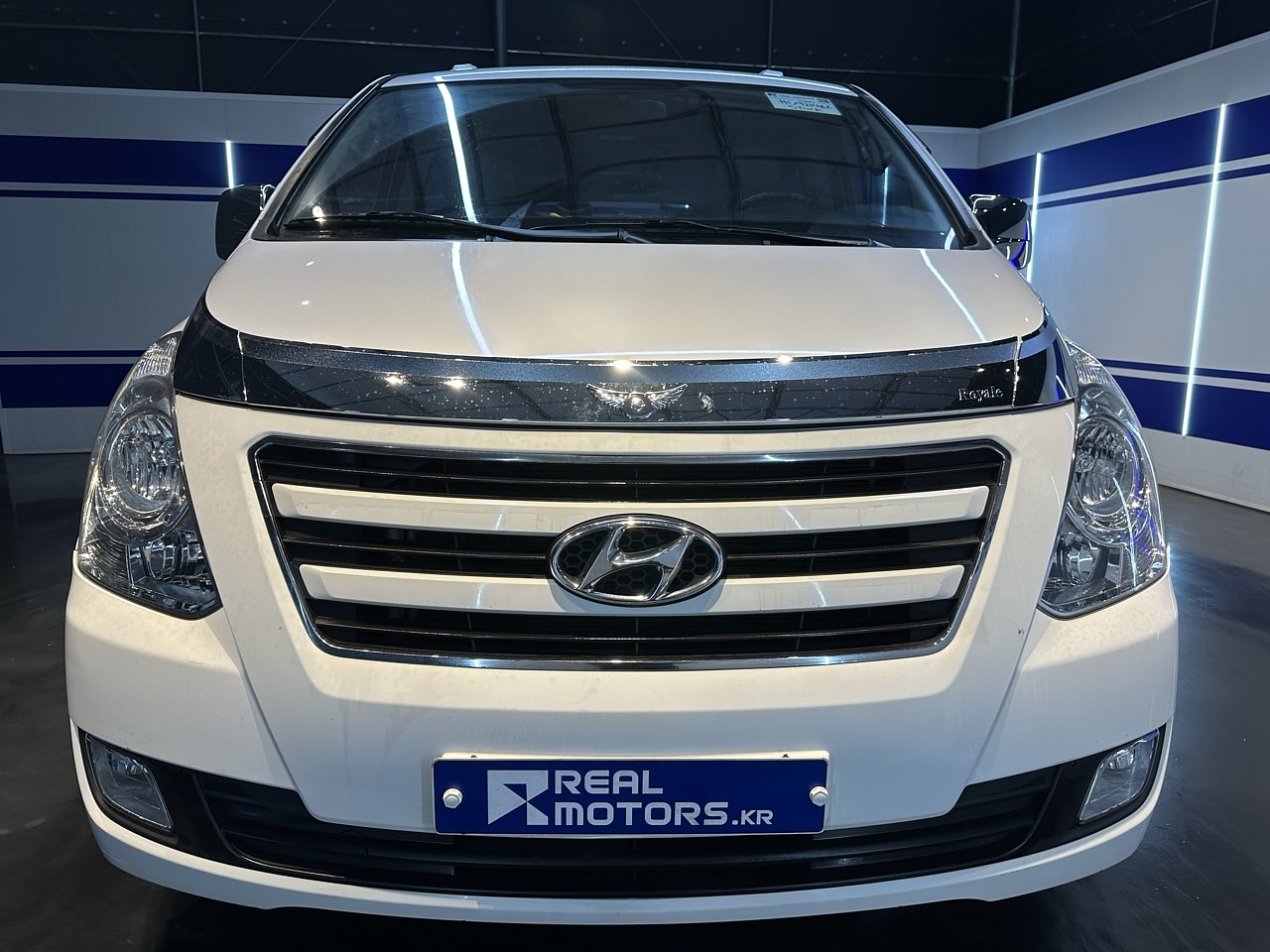 HYUNDAI STAREX 2017 / DIESEL / 2.5 CC / 12PASAJEROS 3