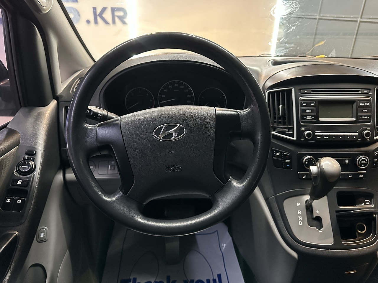 HYUNDAI STAREX 2017 / DIESEL / 2.5 CC / 12PASAJEROS 26