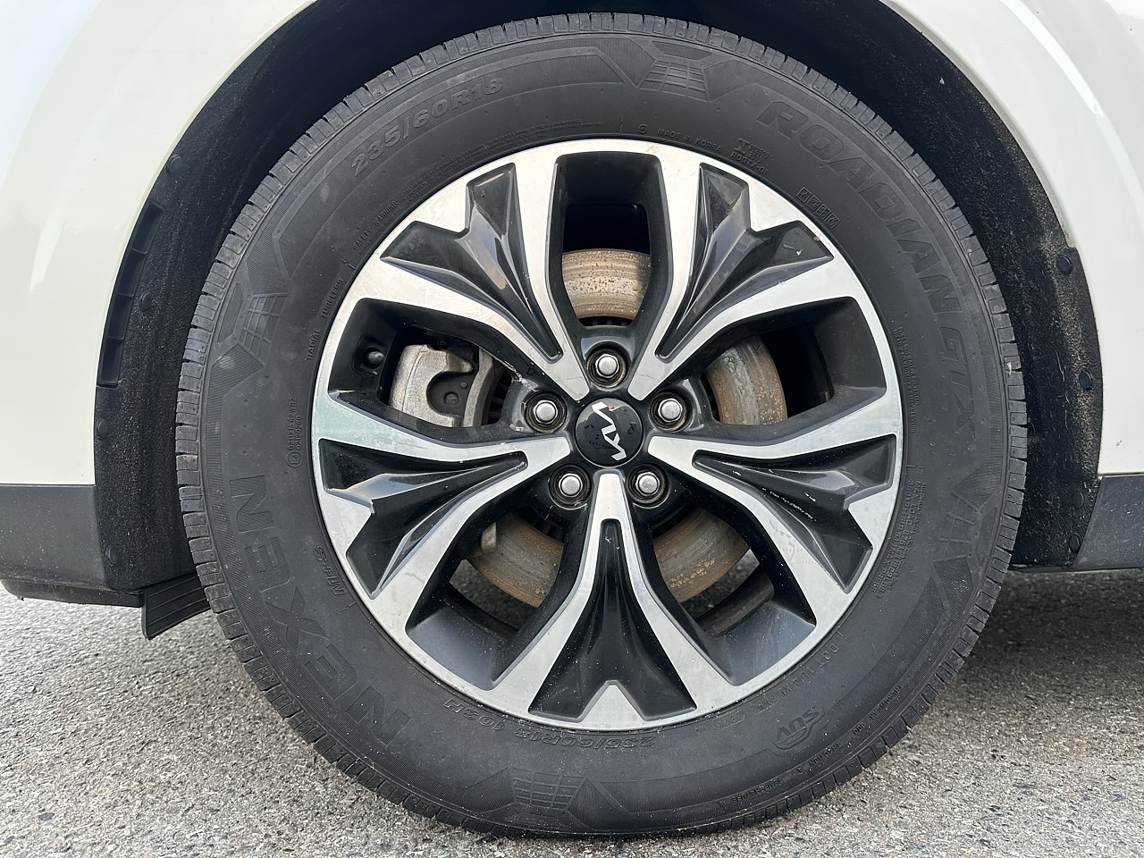 KIA CARNIVAL 2023 / 9PASAJEROS / CÁMARA R / DIESEL 2.2 / 2WD 37