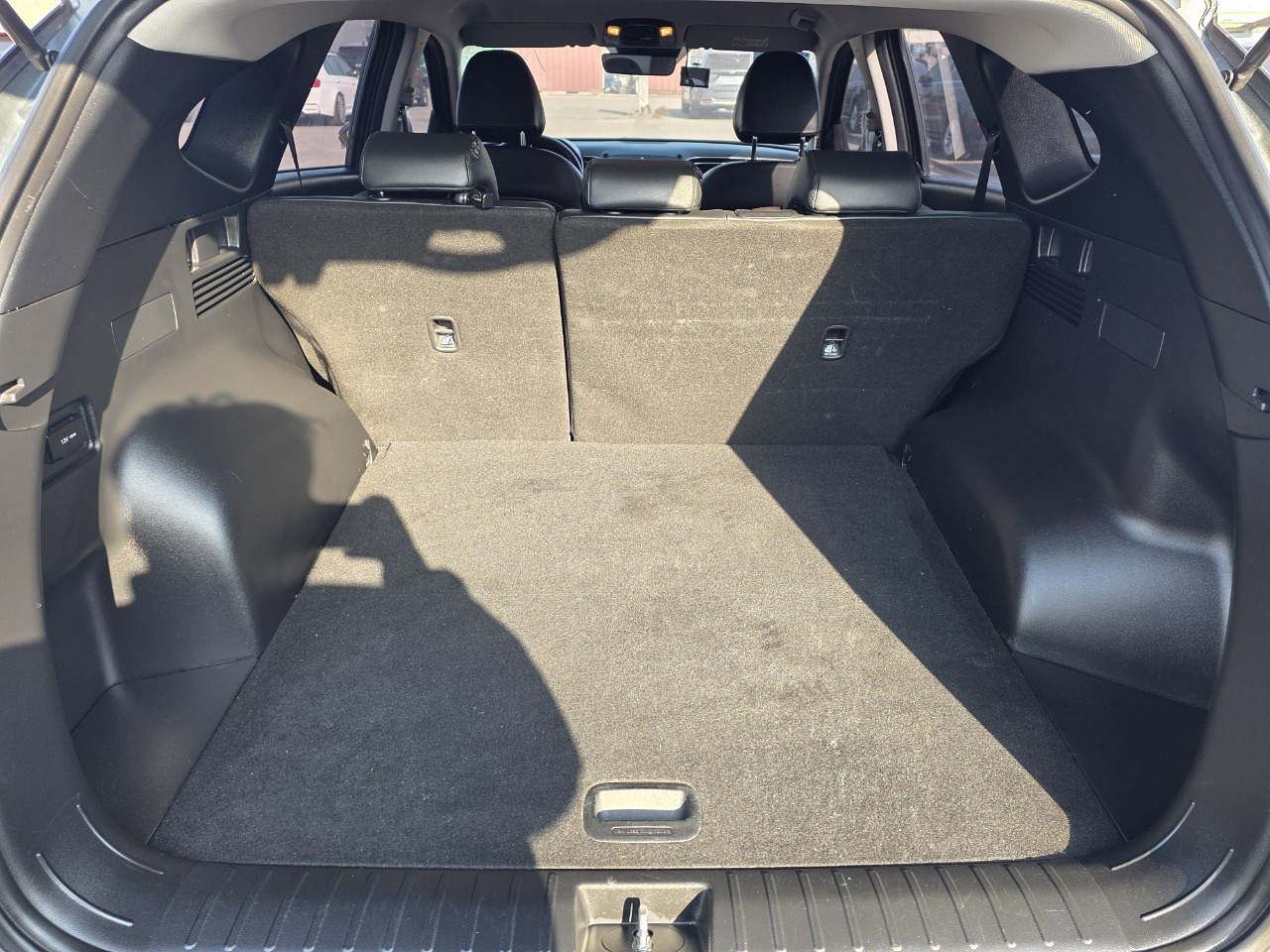  HYUNDAI TUCSON 2022 / AUTOMÁTICA  / DIESEL 2.0 / 2WD / PANTALLA 26