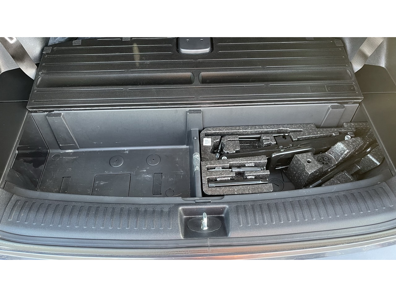  KIA SORENTO 2018 / CAMARA R / 7 PASAJEROS  / DIESEL 2.0 CC / 2WD  38