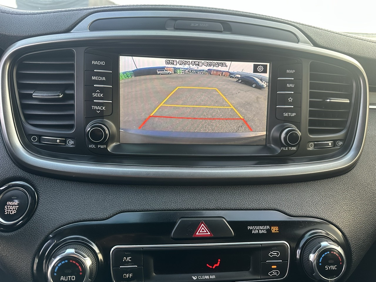  KIA SORENTO 2018 / SUNROOF / CAMARA R / 7 PASAJEROS  / DIESEL 2.0 CC / 2WD  17