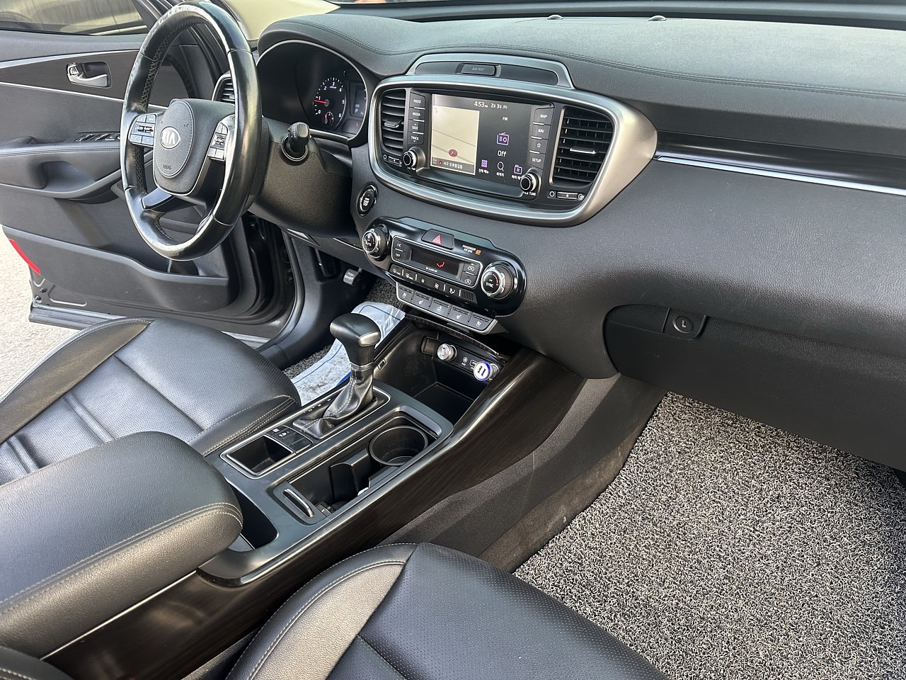  KIA SORENTO 2018 / SUNROOF / CAMARA R / 7 PASAJEROS  / DIESEL 2.0 CC / 2WD  20