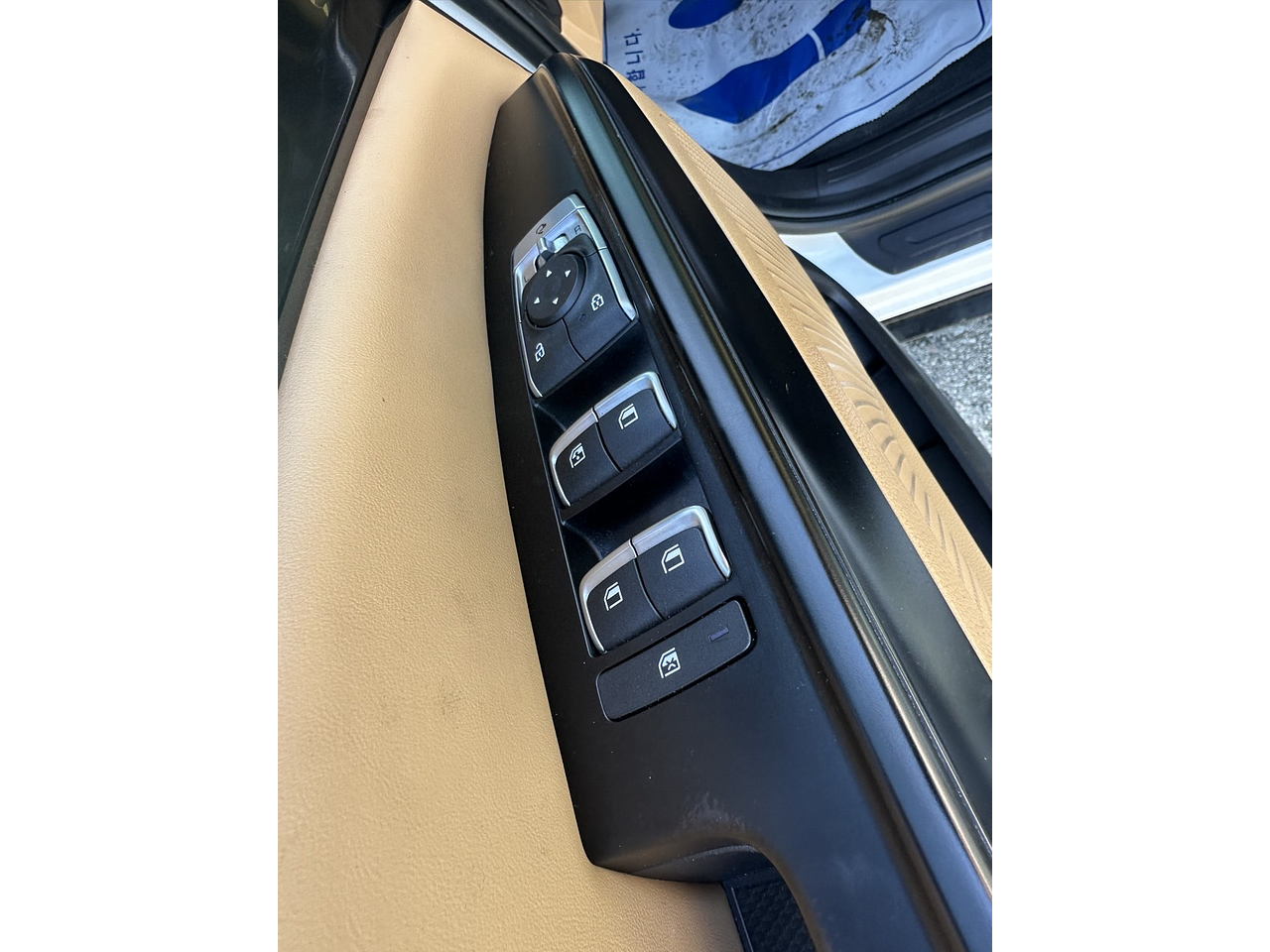 KIA CARNIVAL 2022 / 9PASAJEROS / CÁMARA R / DIESEL / SMART KEY  13