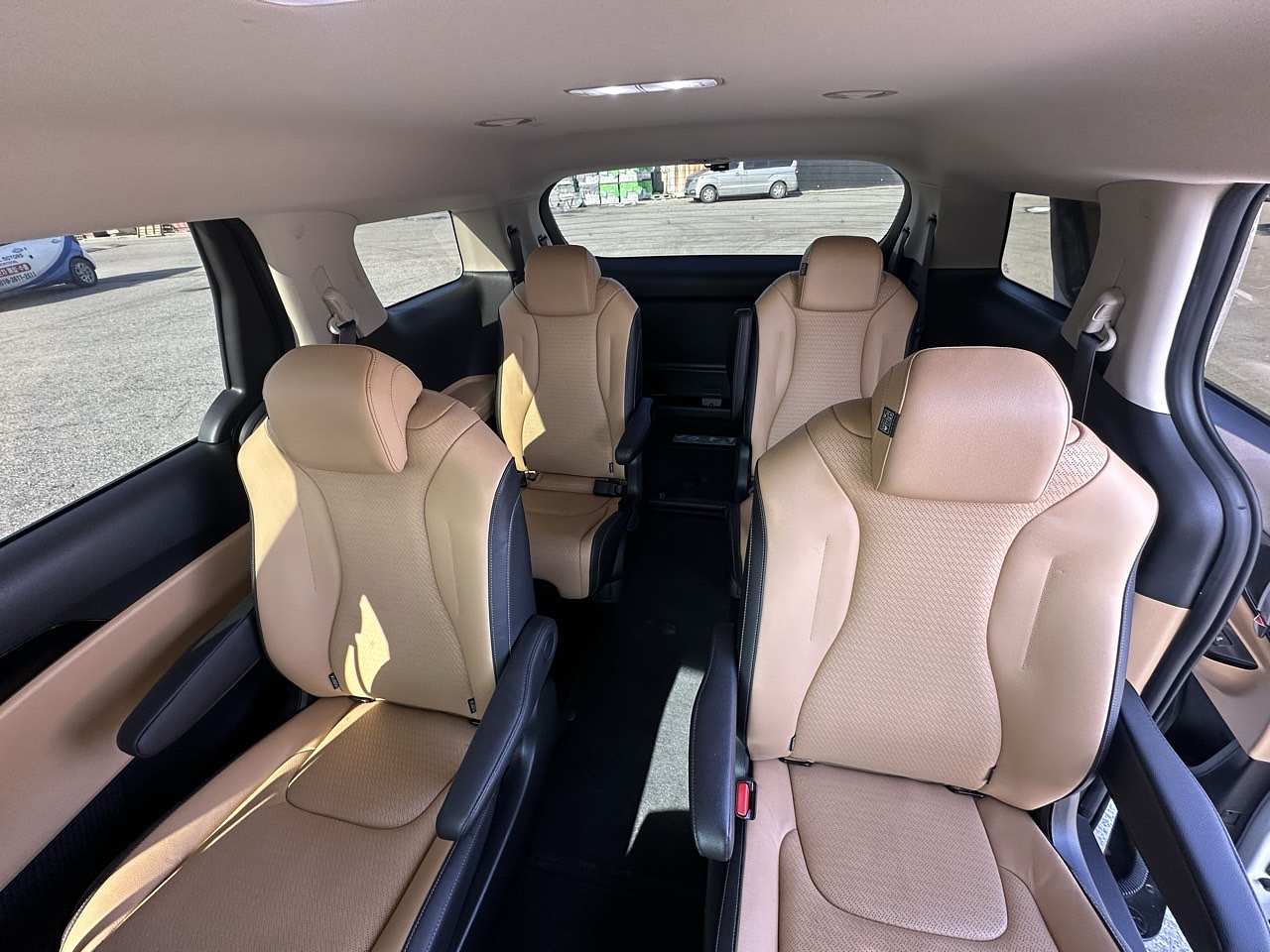 KIA CARNIVAL 2022 / 9PASAJEROS / CÁMARA R / DIESEL / SMART KEY  27