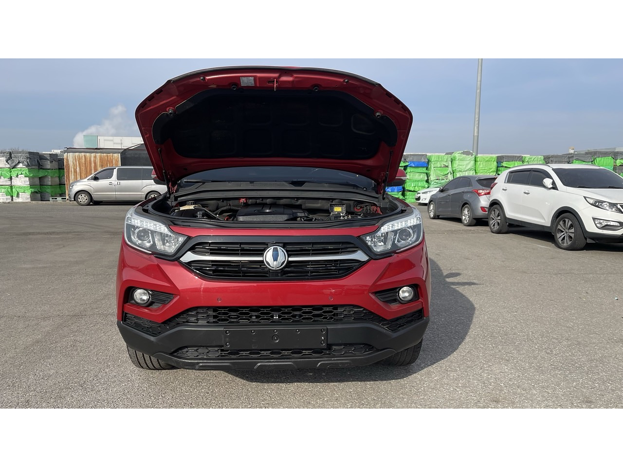 SSANG YONG REXTON SPORTS 2019 / 4WD / DIESEL / SMART KEY 28